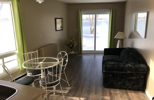Saint-Jean-Sur-Richelieu Hotel | Motel Belle Rivière