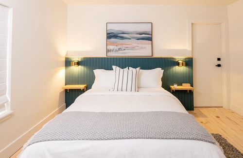 Windsor House | The August House
