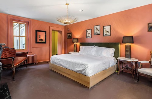 Gananoque Bed & Breakfast | Trinity House Inn