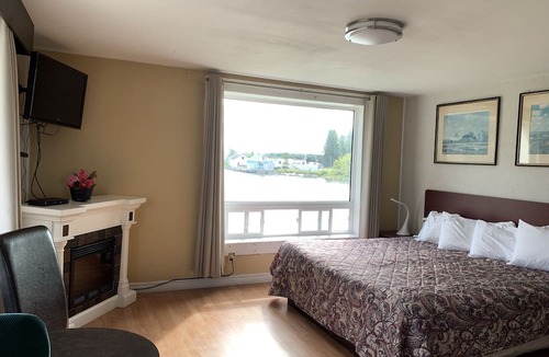 Blind River Hotel | Old Mill Motel