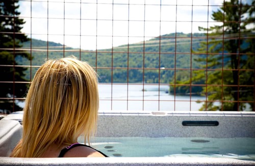 Sainte-Agathe-des-Monts Hotel | Auberge de La Tour du Lac