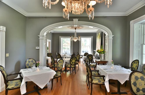 Historic Old Town Hotel | The Charles Hotel