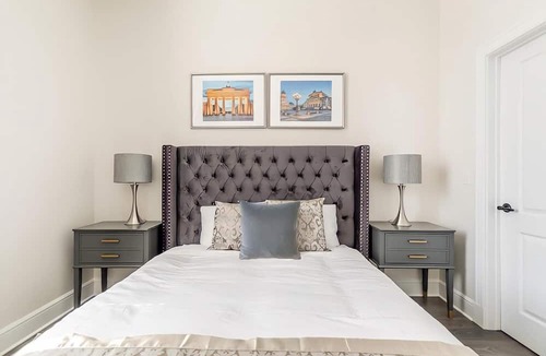 Smiths Falls Apartment | Heritage Rideau 1Br Apartment Free Parking 2