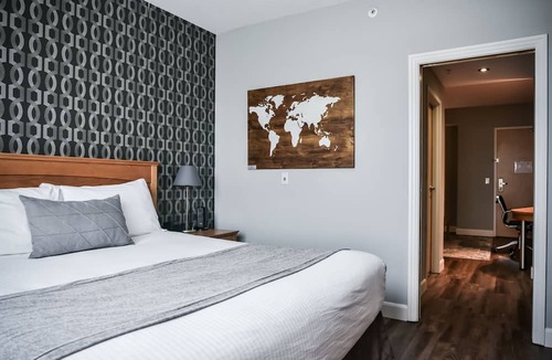 Cambridge Hotel | Cambridge Hotel and Conference Centre