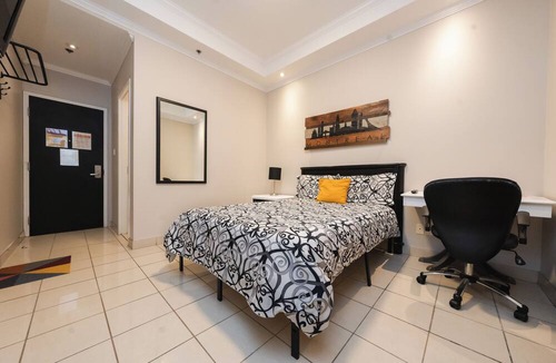 Quartier des Spectacles Hostel | Samesun Montreal Central - Hostel