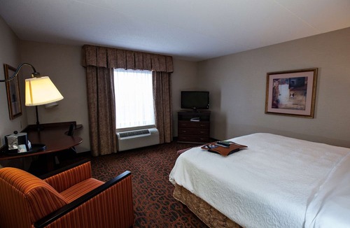Napanee Hotel | Hampton Inn By Hilton Napanee