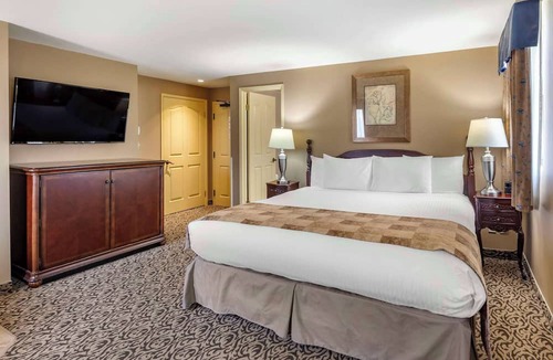 Stratford Hotel | The Parlour Inn, an Ascend Collection Hotel