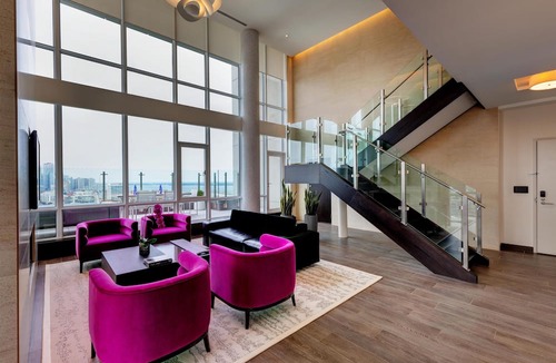 Niagara Hotel | Hotel X Toronto, a Destination by Hyatt Hotel