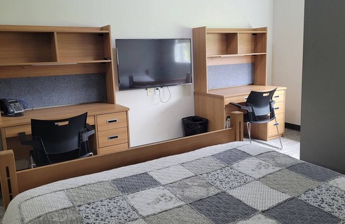 Brockville Apartment | Residence & Conference Centre-Brockville