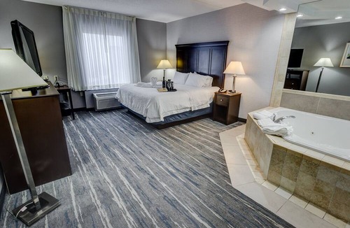 Brantford Hotel | Hampton Inn & Suites by Hilton Brantford Conference Centre