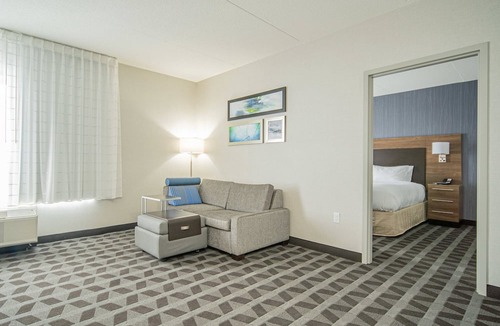 Brantford Hotel | TownePlace Suites by Marriott Brantford and Conference Centre