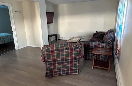 Tiddville House | Whale Cove suites
