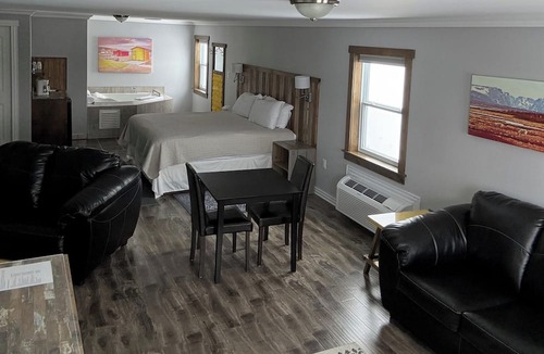 Rocky Harbour Hotel | Augustus Jane Inn