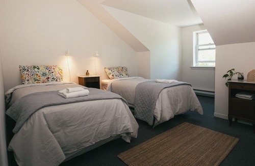 Val David Hotel | MacTaverne