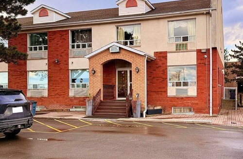 Vaughan Hotel | Vaughan Inn