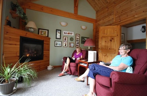 Minden Bed & Breakfast | Sunny Rock B&B Haliburton