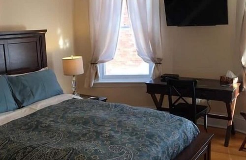 Downtown Ottawa Bed & Breakfast | The Century House B&B Ottawa
