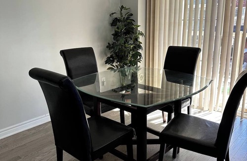 Whitby House | Cozy Whitby Retreat - 2 Bedroom Private House