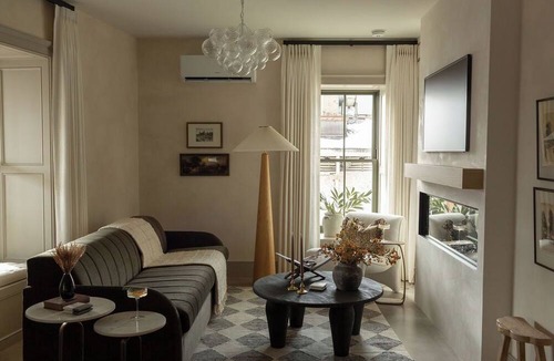 Elora Hotel | Kat Florence Hotels