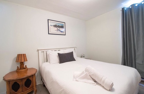 Tiny House | 3 Bdrm Family Escape - Steps from Sandy Beach!