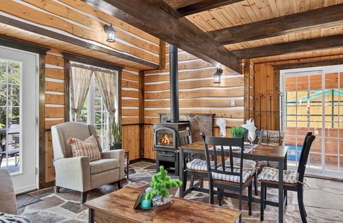 Saint-Alexis-des-Monts Hotel | Domaine Riviere Sacacomie