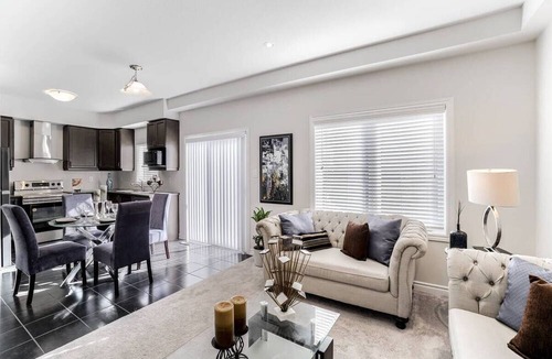 Brantford House | Spacious Comfort: 4 Bedroom Home For Modern Living