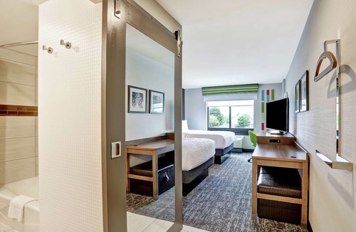 St. Catharines Hotel | Hampton Inn by Hilton St. Catharines Niagara