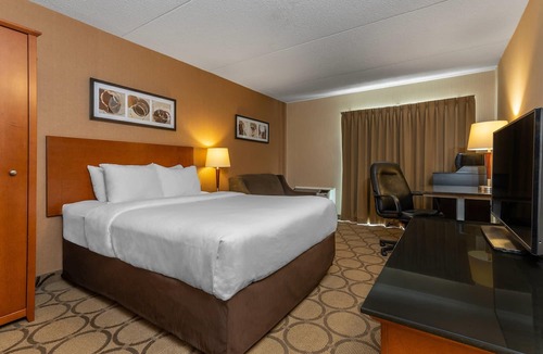 Cobourg Hotel | Comfort Inn Cobourg - Port Hope