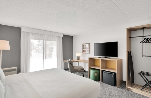 Unionville Hotel | Spark by Hilton Toronto Markham