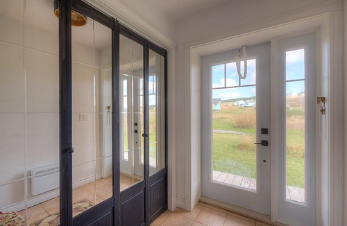 L'Ile-du-Havre-Aubert House | La Pausa, on the sea in Bassin, on the island of Havre Aubert