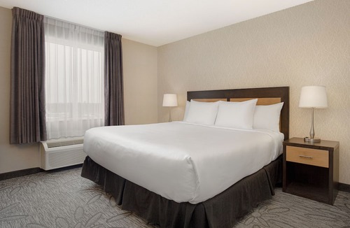 Kingston Hotel | Quality Inn & Suites