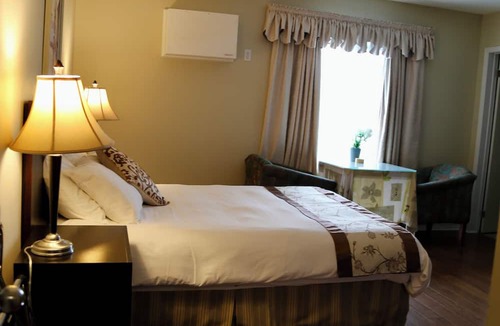 Montebello Hotel | Motel Bel-Eau