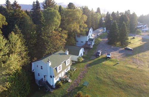 Saint Donat Hotel | Motel Le Fleuron