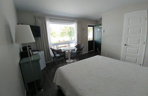 Temiscouata-sur-le-Lac House | Auberge Marie Blanc