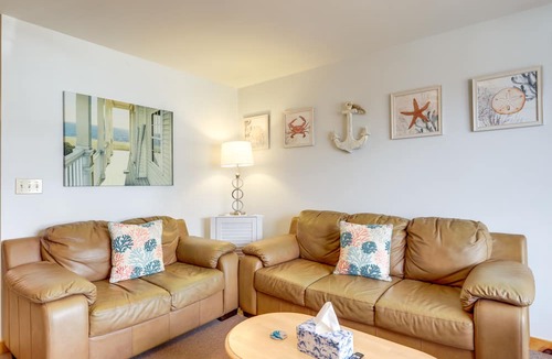 Wells Condo | Wells Vacation Rental ~ 1 Mi to Beach Access!