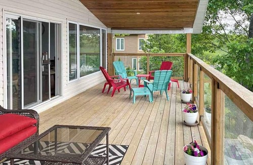 Midland Cottage | Sumac Trail - Three Bedroom Cottage, Sleeps 8