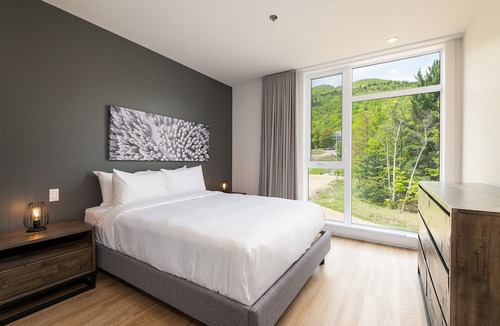 Petite-Riviere-Saint-Francois Ski Chalet | Les Caches de la Grande Pointe