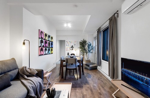 Plateau Mont Royal Apartment | LiV MTL Soho Spacious Rooftop Suites for Groups Near Downtown Montreal