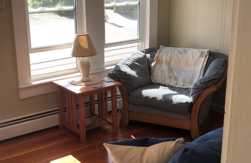 Wells Beach Apartment | 20 SECONDS TO WELLS BEACH-RIGHT ACROSS THE STREET. SUPERB BEACH ACCESS