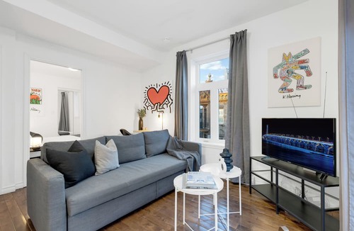 Plateau Mont Royal Apartment | LiV MTL - MTL
