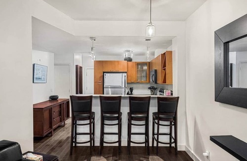 Southwest Calgary Apartment | The Mission Hub – Steps to Restaurants & Bow River