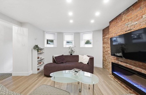 Downtown Halifax Apartment | Modern Heritage Apartment in the Heart of Halifax