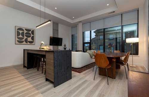 Downtown Halifax Apartment | *NEW Executive Mid-Century Modern 2B/2B