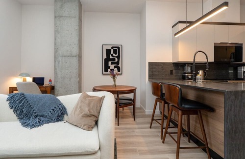 Downtown Halifax Apartment | *NEW Stylish 2B/1B Downtown Halifax