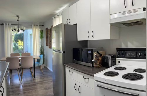 Regional District of Nanaimo Hotel | Ocean Haven Retreat -Oceanside Family Escape