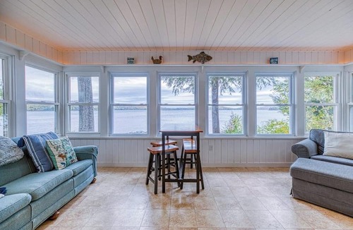 Greenville Junction House | Lakefront cottage w/beautiful views of Moosehead Lake & Big Moose Mountain