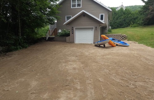 Mandeville Ski Chalet | 4-Bedroom Family Retreat · Lake Access · Fireplace · Mandeville, Lanaudière