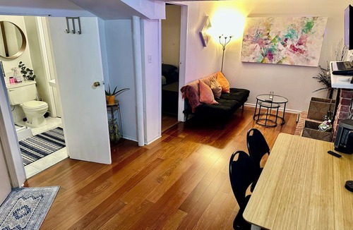 Mississauga Valleys Apartment | Cozy Family Space