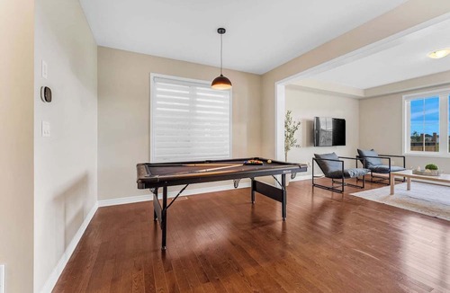 Cambridge House | This house is a 4 bedroom(s), 2.5 bathrooms, located in Cambridge, ON.