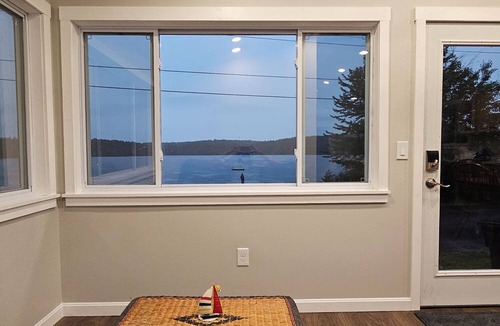 Gilmanton Cottage | Three Loons Cottage at Loon Pond - with private beach and kayaks